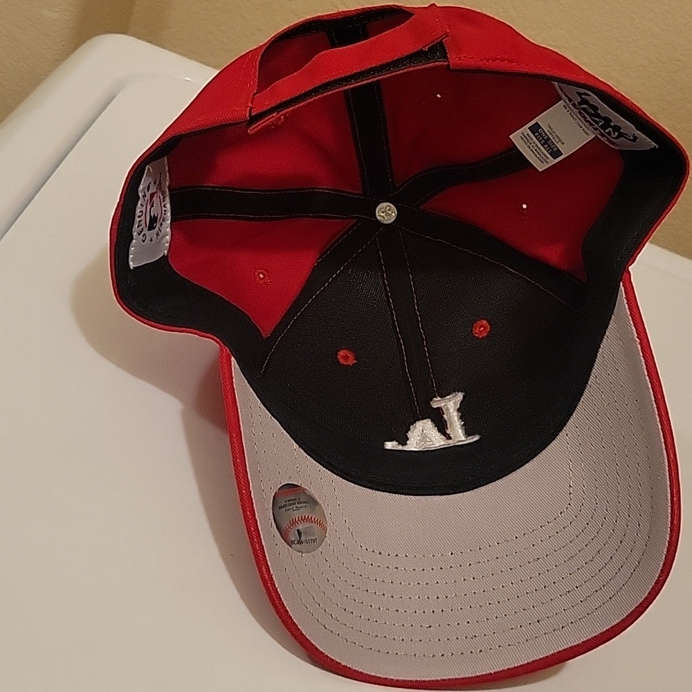 Los Angeles Embroidered LA Logo Red Baseball Cap - Picture 6 of 8
